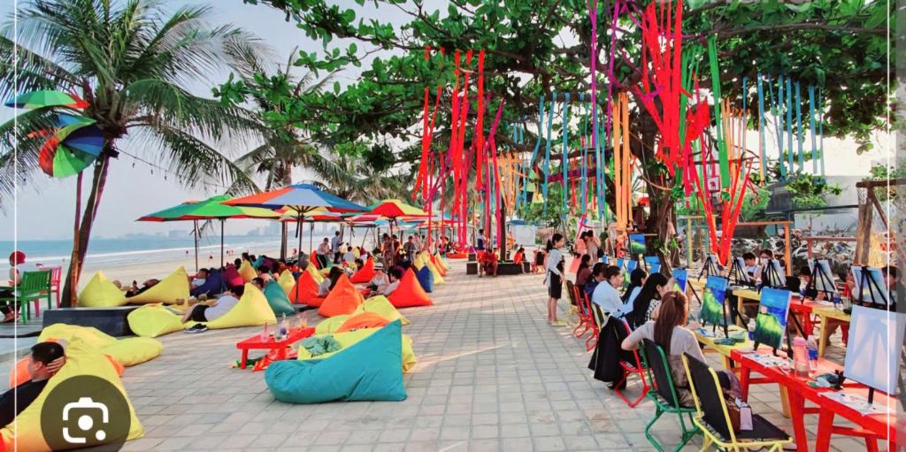 YA Beach  Da Nang (3 Bedrooms and 4 Beds)