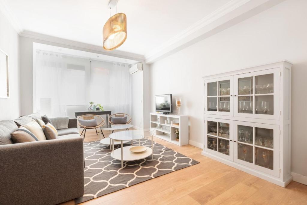 Bright Luxury W Parking - Madrid - 2