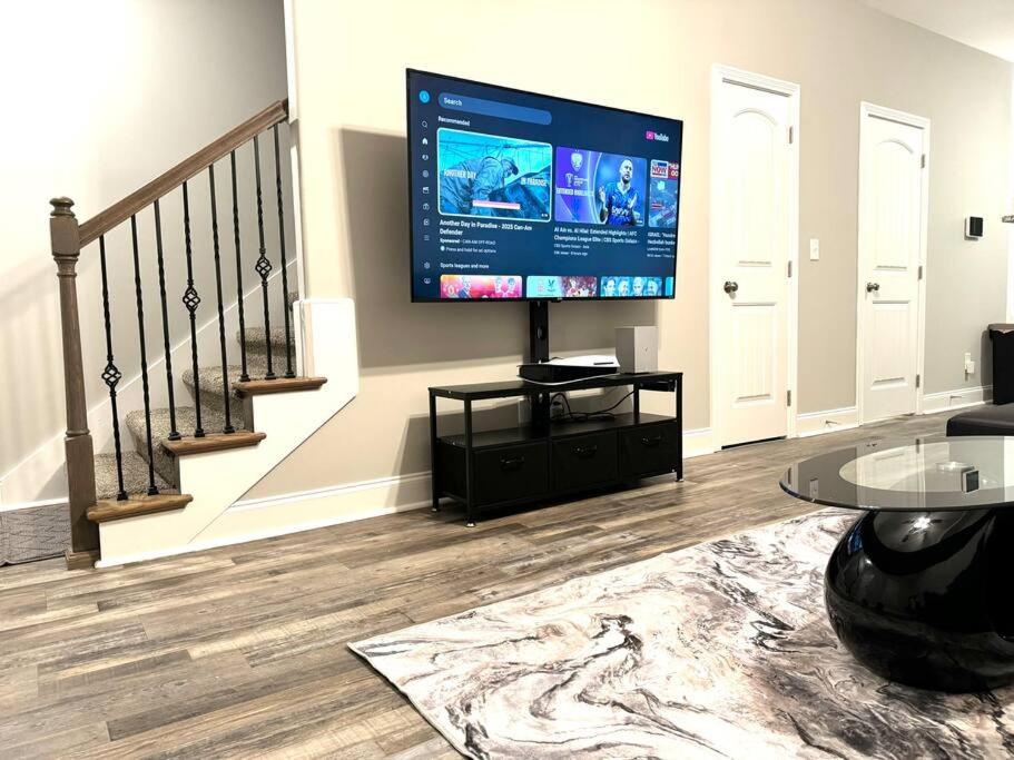 Spotless phase1, Clarksville