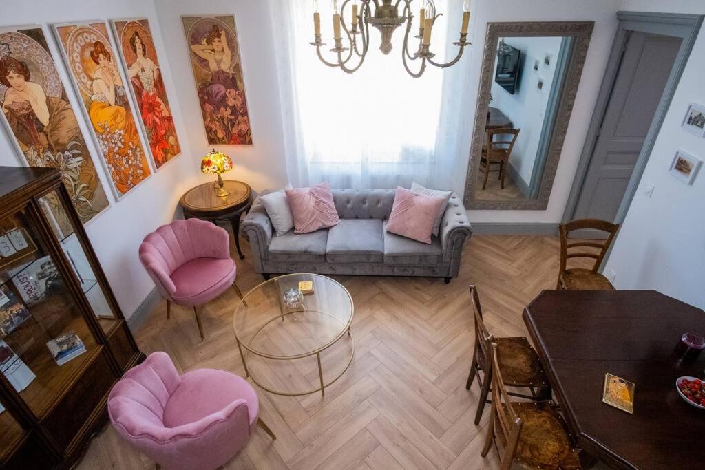 Magnifique appartement 3 étoiles, 2 salles de bain, 2 chambres à coucher, plage, hyper centre, entièrement rénové - 2