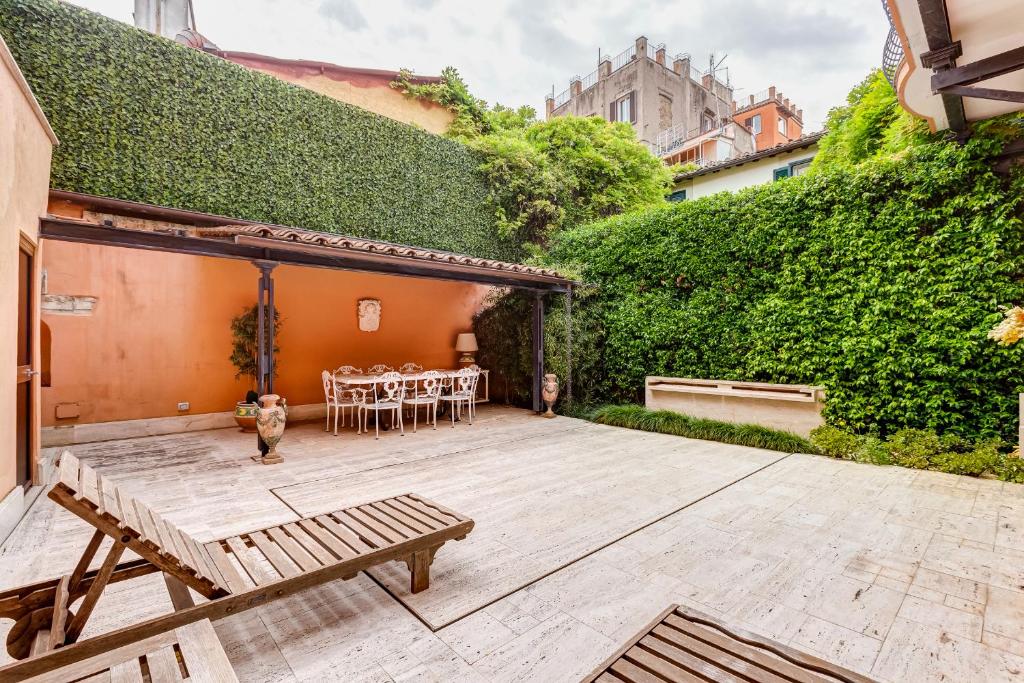 BMGA l Luxury Home with Patio in Trastevere - 2