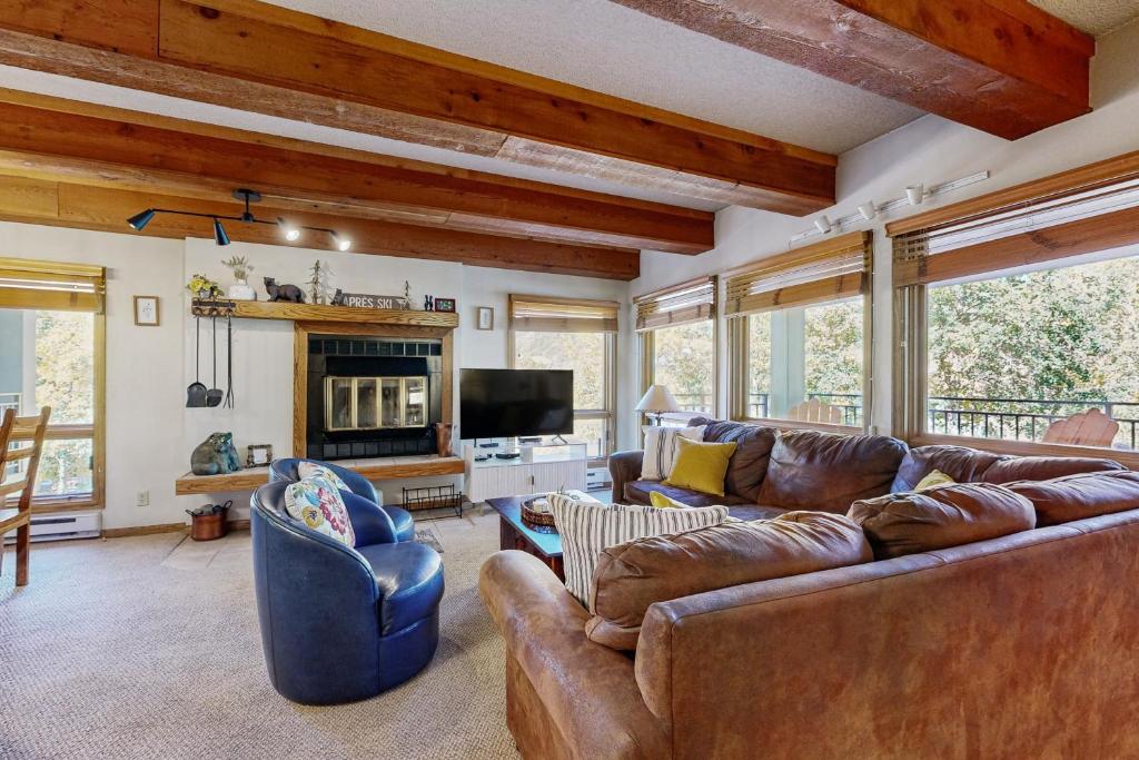 Elevated Escape, Crested Butte