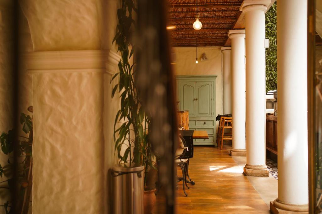 On Hotel Boutique - 3