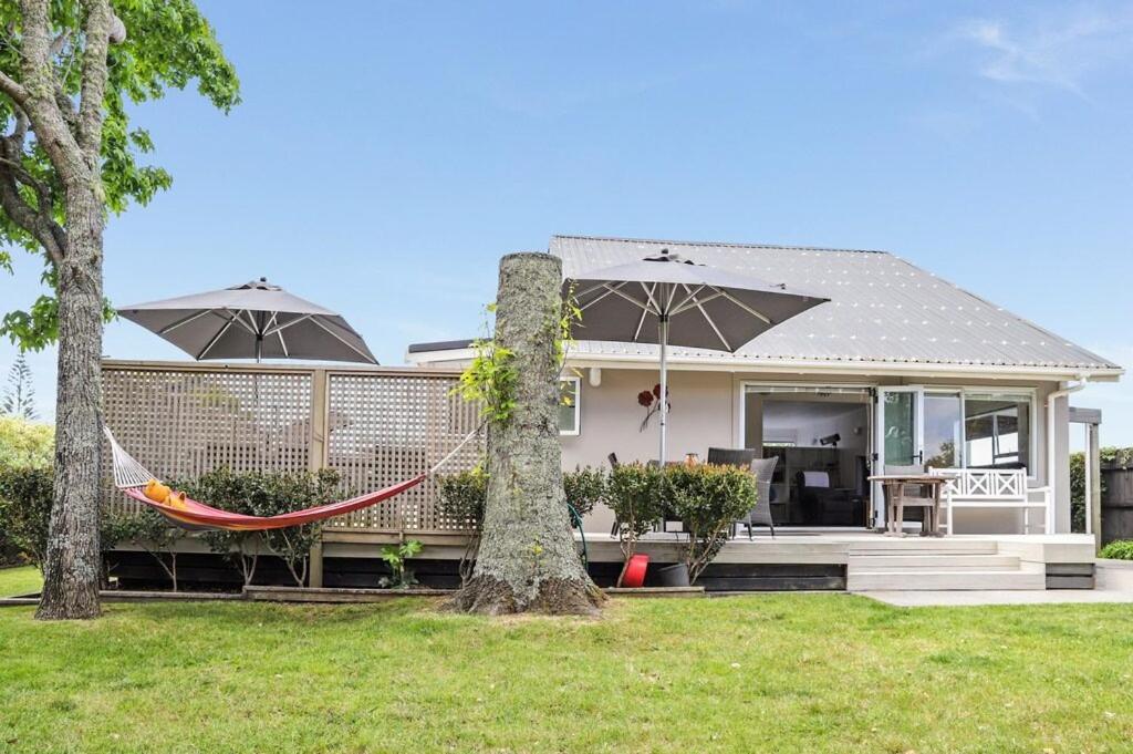 Hosts on the Coast Sun Soaked Family Fun, Pauanui