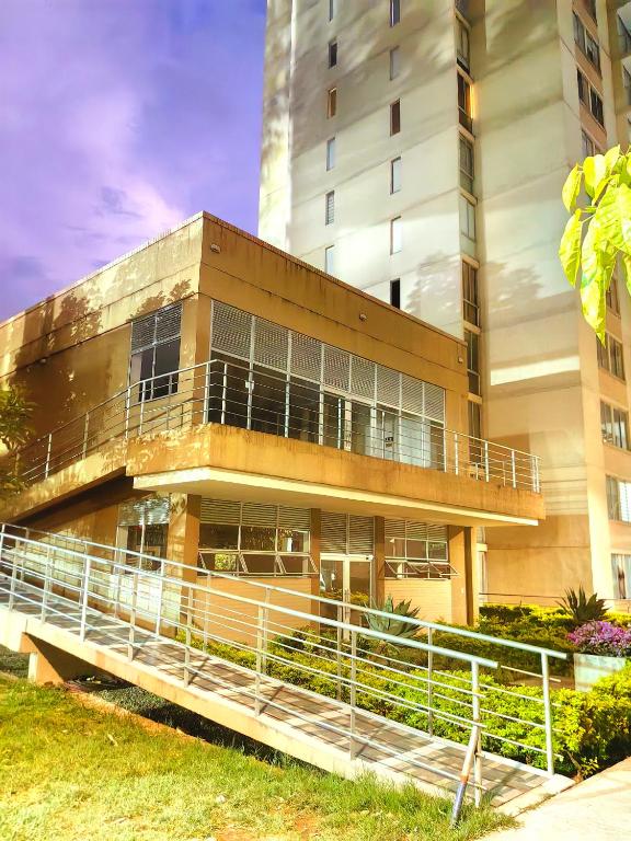 Apartamento familiar en Mirador de los Andes, cerca al Parque Deportivo - 4