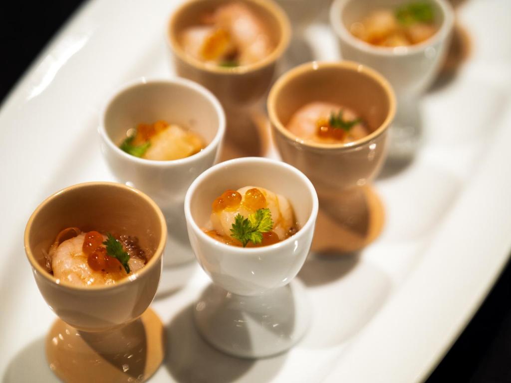 餐飲服務
