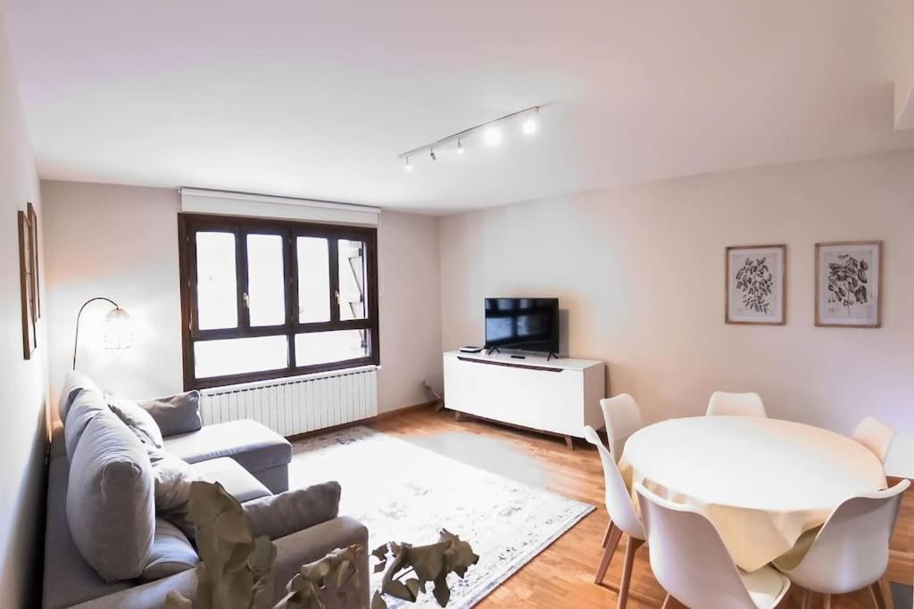 Cochata - tucasaenlospirineos, Escarrilla