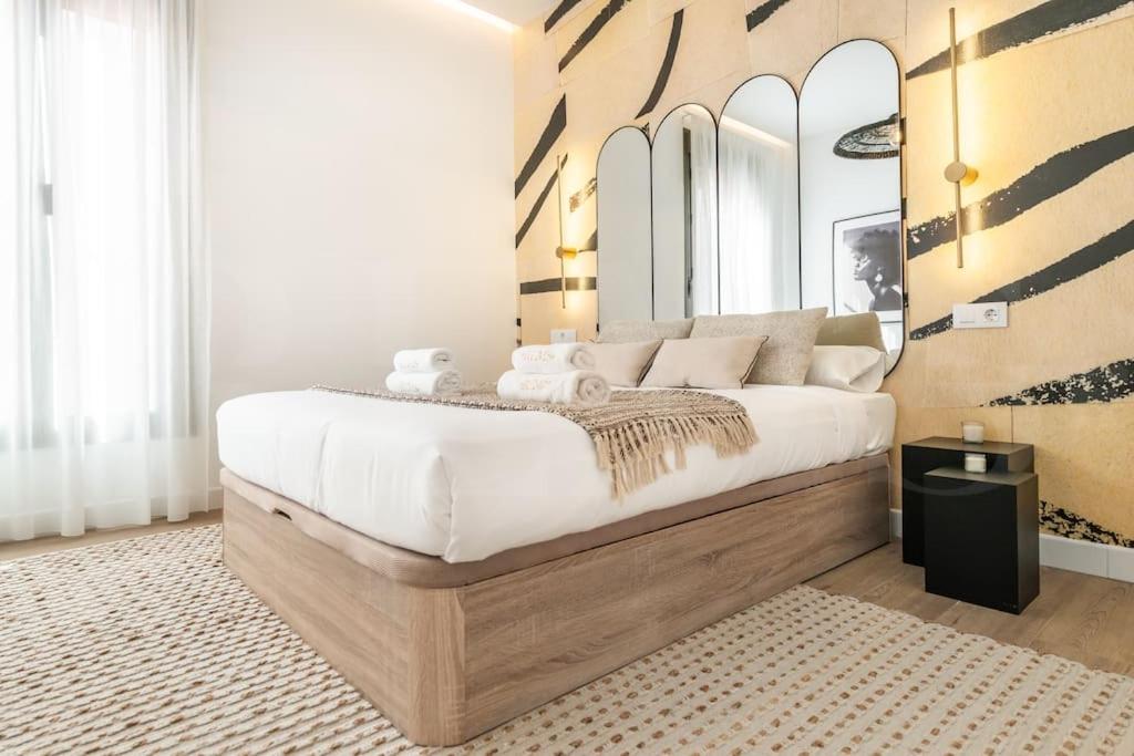 Delightful and bright apartment in center by REMS - 4