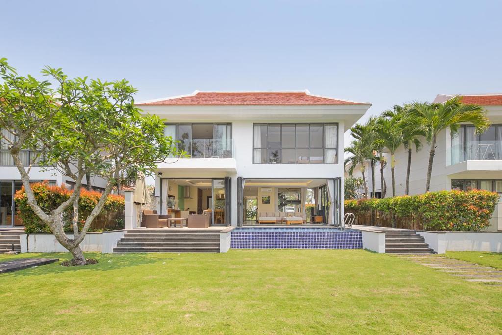 The Ocean Villa Da Nang