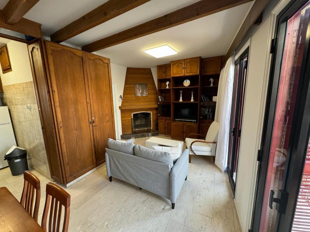 It can't be more central Larnaca, Larnaka