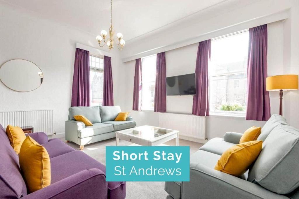 The Cross Keys Apartment - 85D Market Street, St. Andrews