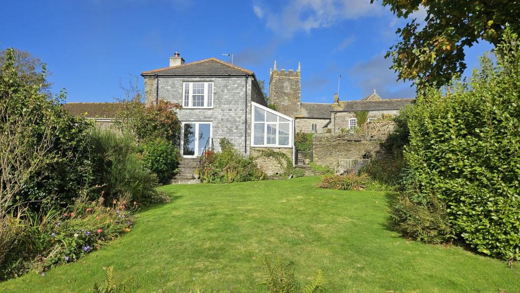 Glebe Barn, Ruan Lanihorne