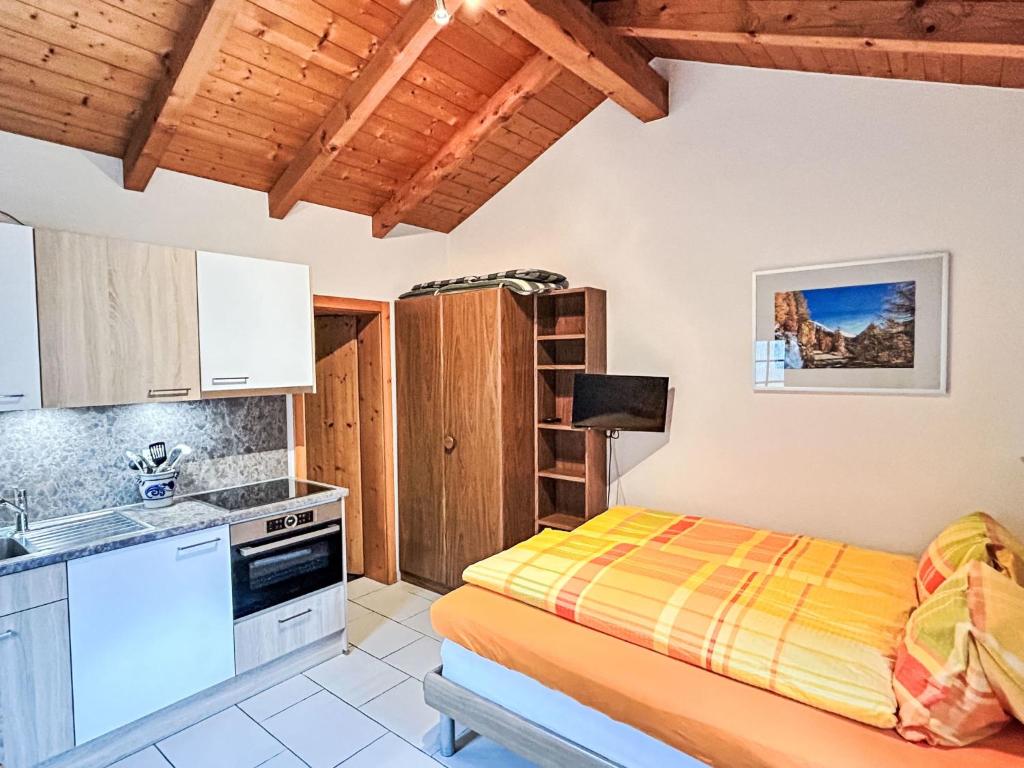 Chalet Häuschen Stadel by Interhome - 3
