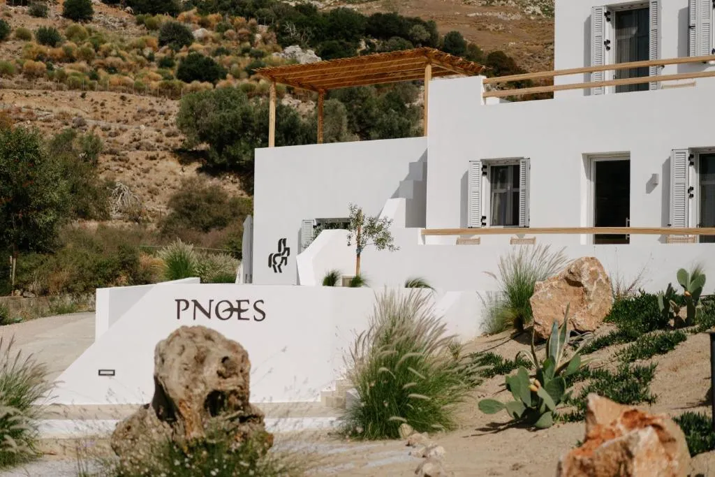 Pnoes Skyros, hotel v destinaci Skyros