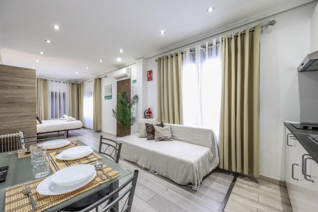 Classy Studio close to Retiro Park, Madrid - 5