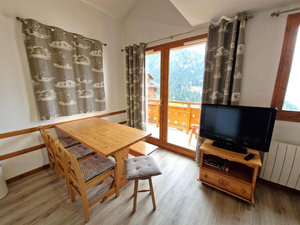Trois pièces cosy pour 6 pers, balcon sud-ouest, 50m des pistes - FR-1-265-259 - 2