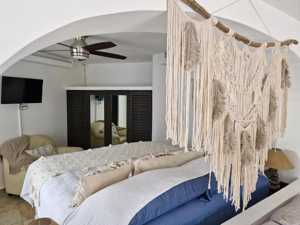 Paradise Room - 3