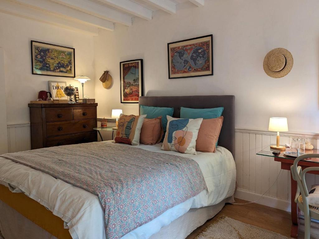 Chaleureuse chambre double avec accès jardin, WiFi et animaux admis - FR-1-590-490, Presnoy