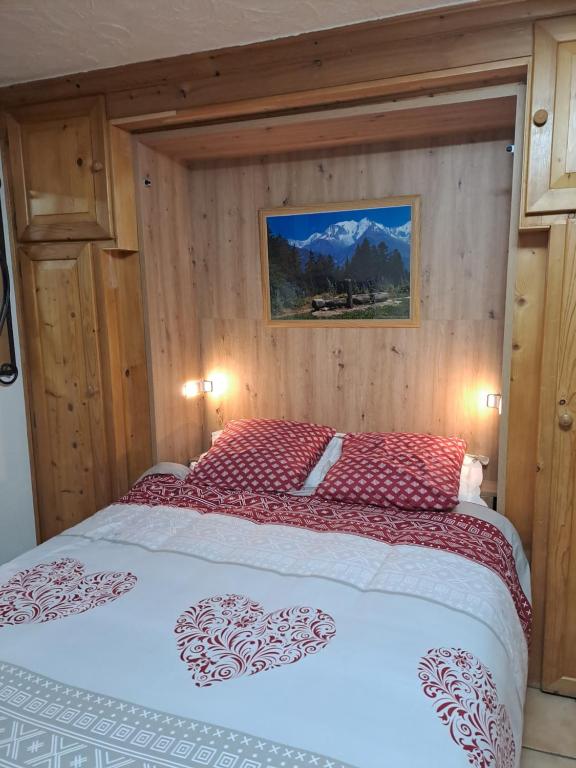 A4 km de Megève très joli studio avec jacuzzi ,vue sur les montagnes au calme - 4