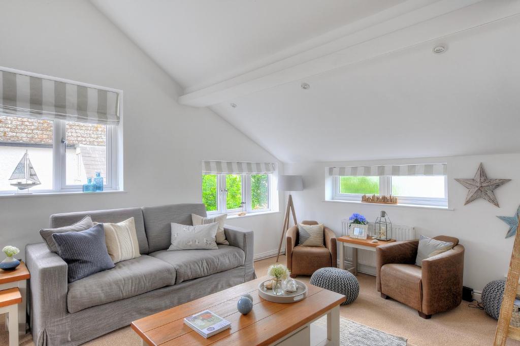 11 The Gables, Lyme Regis