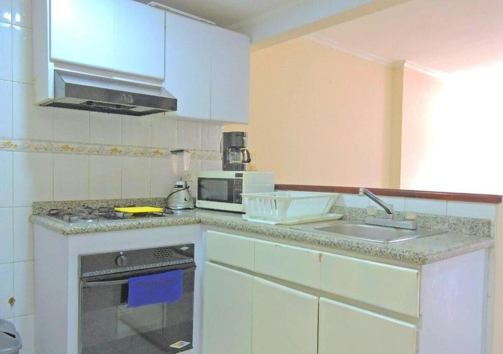 Rodadero Excalibur 7a-8a by Caribecheap - 2