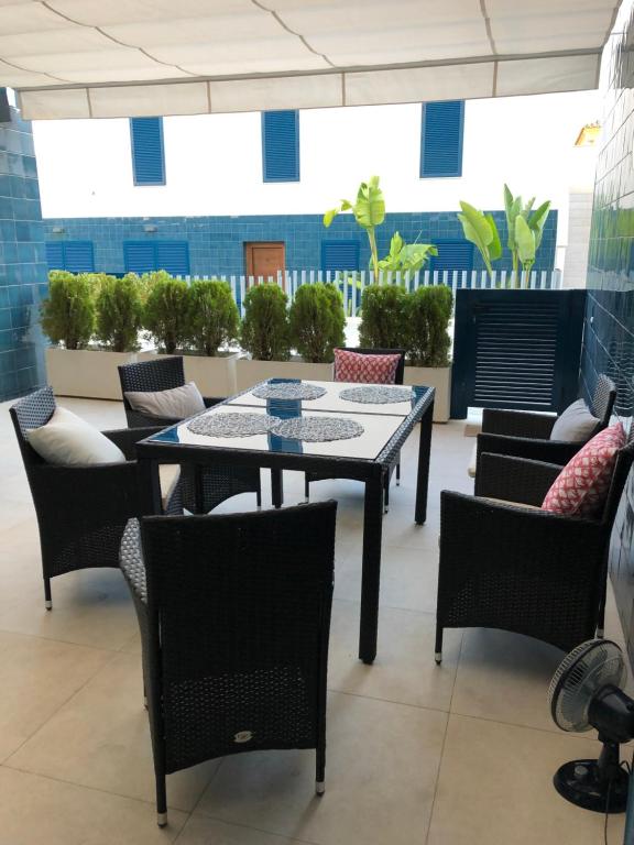 Turquesa del Mar - Charming Ground-Floor Spanish Apartment with Large Sunny Terrace - 4
