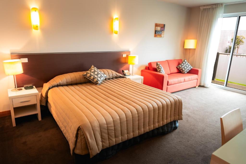 Lynbrook Hotel 현대적인 객실 인테리어