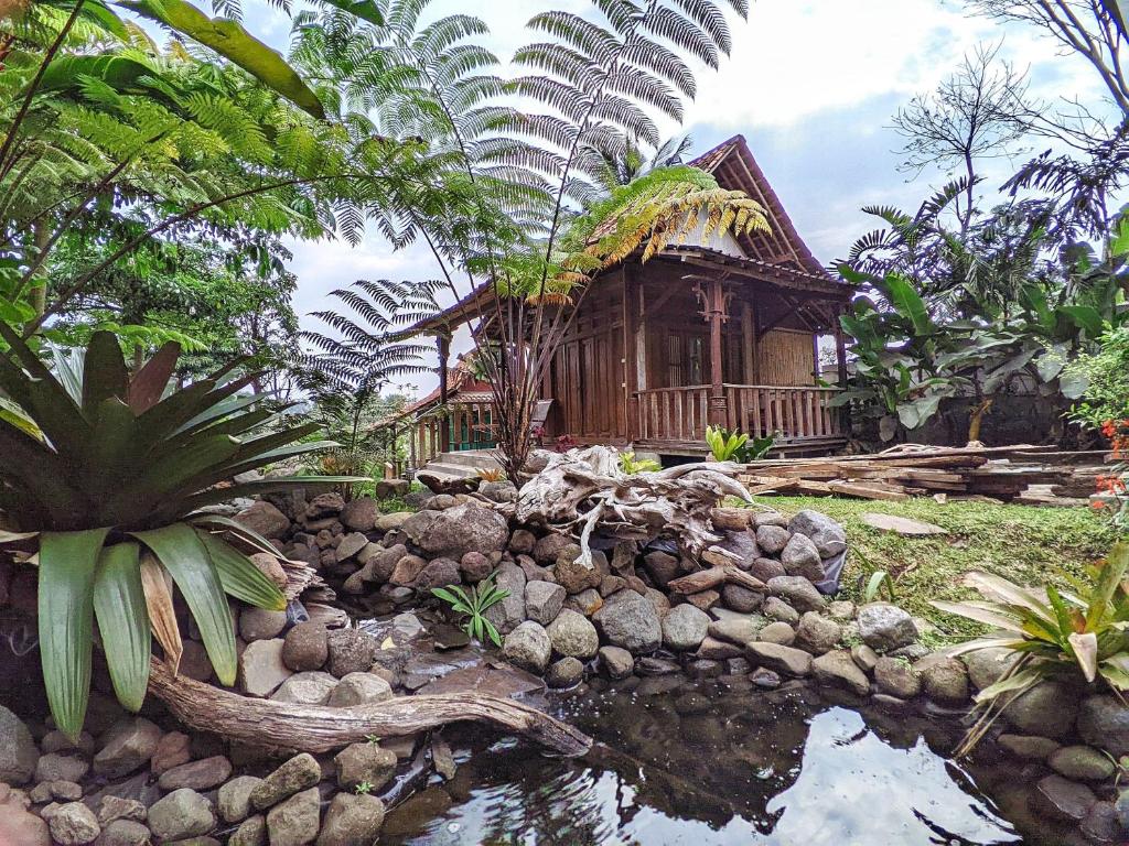 Omah Trasan Pangrango, Bogor