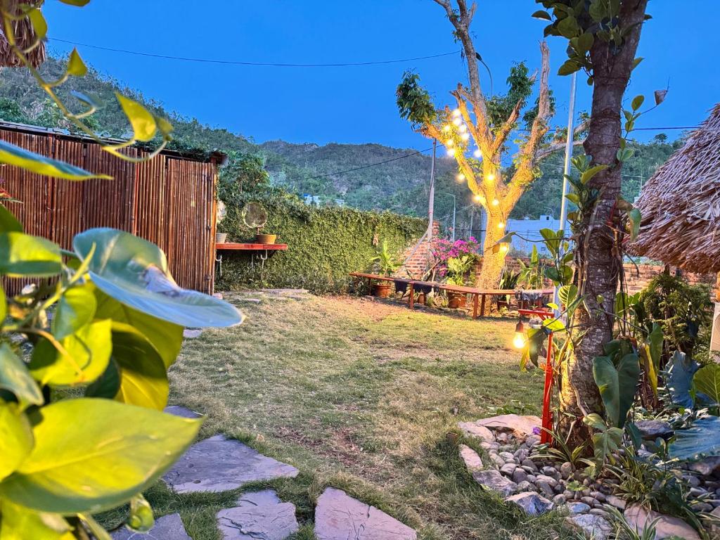 Garden, JOYSTAY in Cat Ba Island