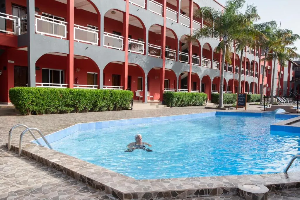 Seaview Gardens Hotel, hotel in Kololi