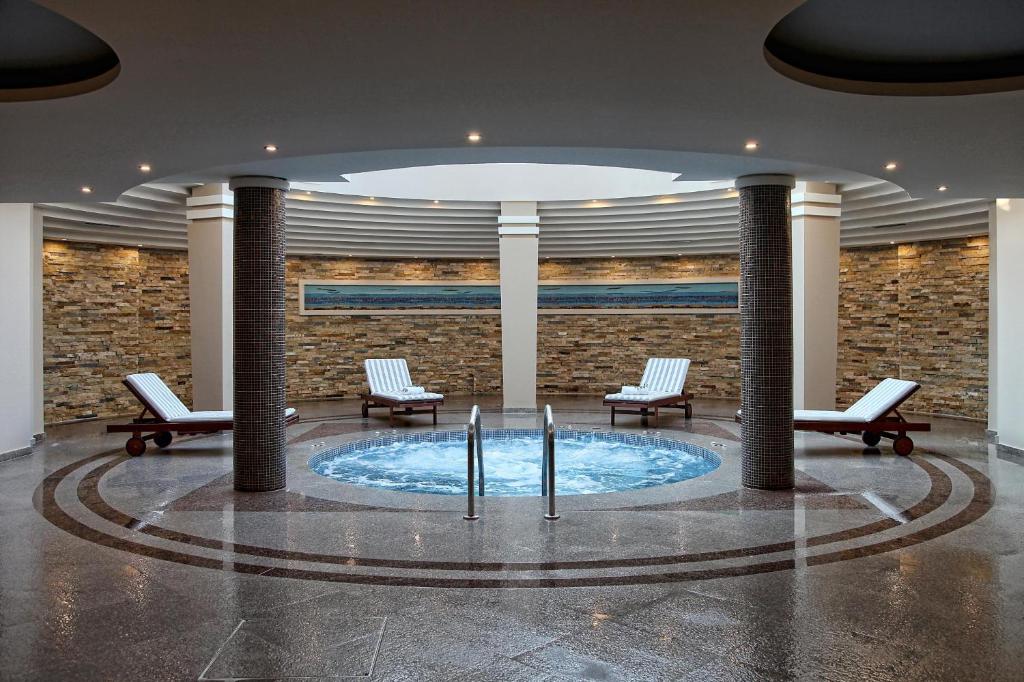 알키온 리조트 호텔 & 스파 (Alkyon Resort Hotel & Spa)
