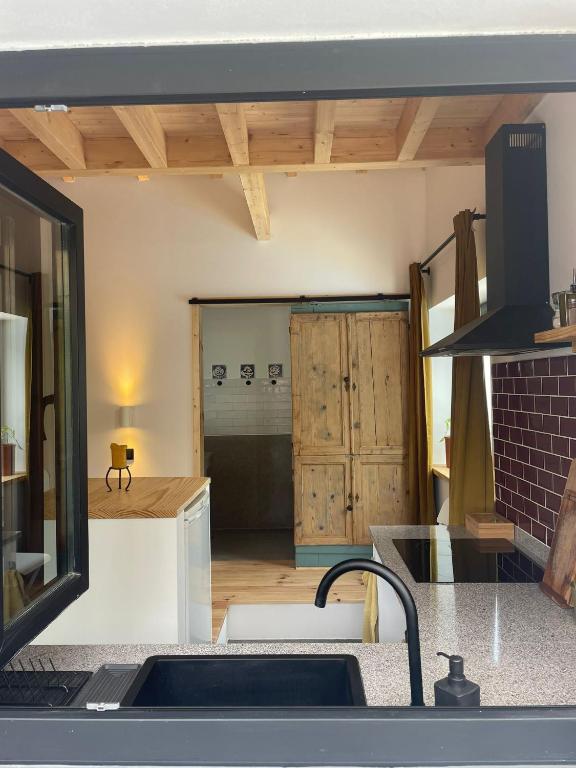 Ideal Summer cabin 1 km from arrifana beach, Aljezur