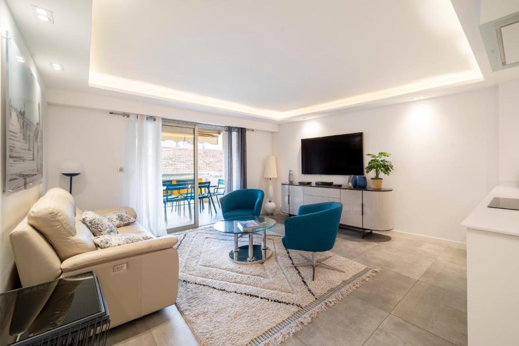 REF 1967 - Cannes Center - Apartment for rent - 4
