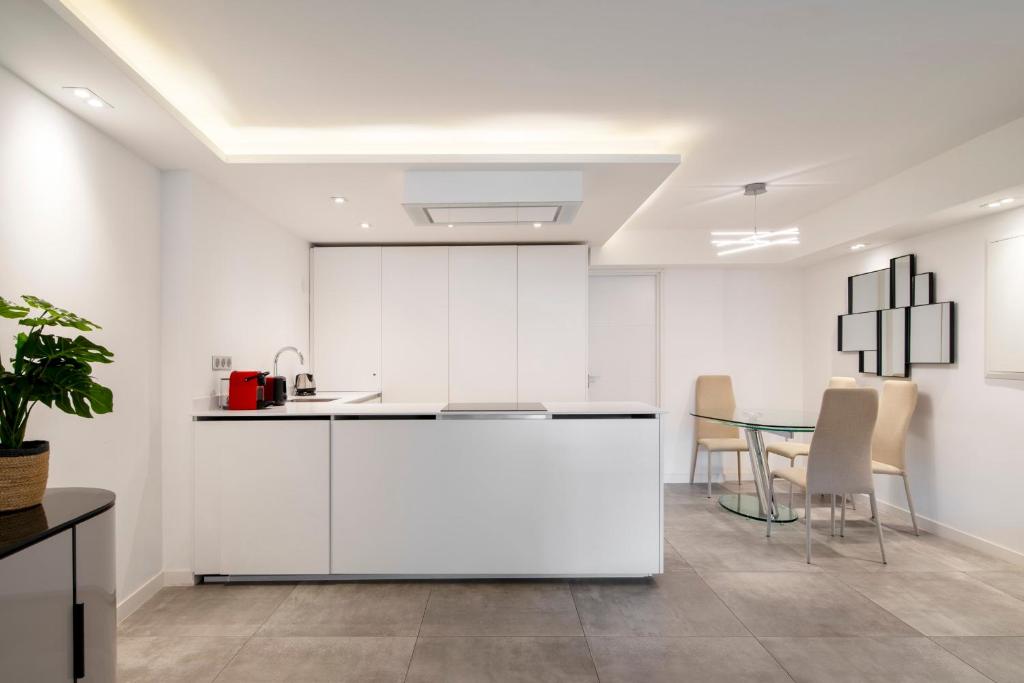 REF 1967 - Cannes Center - Apartment for rent - 5