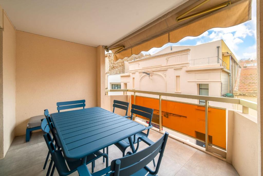 REF 1967 - Cannes Center - Apartment for rent - 2