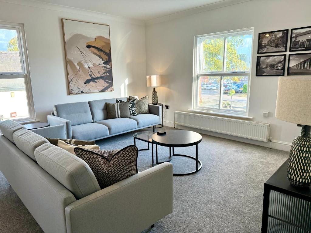 3 bed flat in Holmes Chapel Harry Styles village, Holmes Chapel