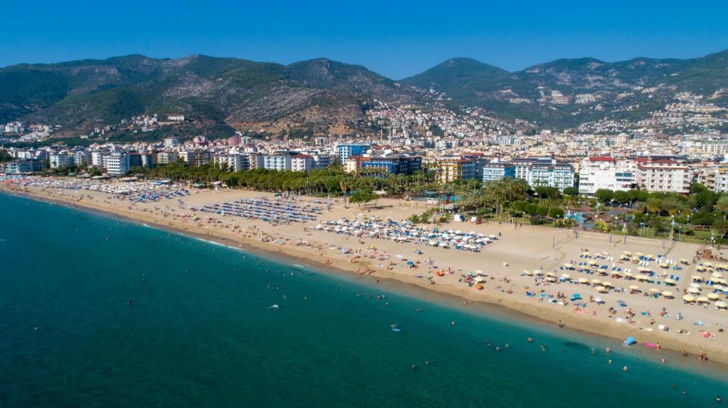 Gardenia Hotel — Beach in Alanya