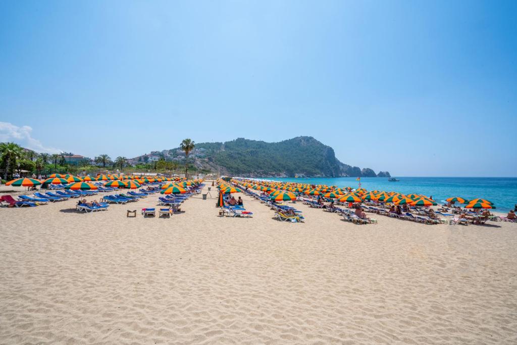 Gardenia Hotel — Beach in Alanya
