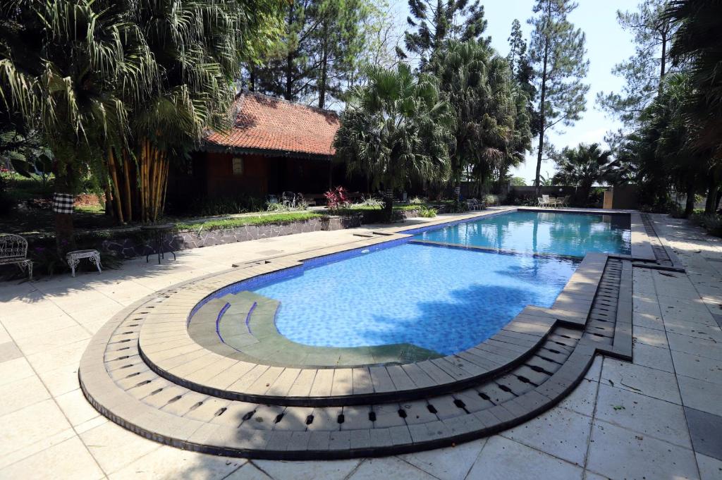 Katumbiri Resort, Bogor