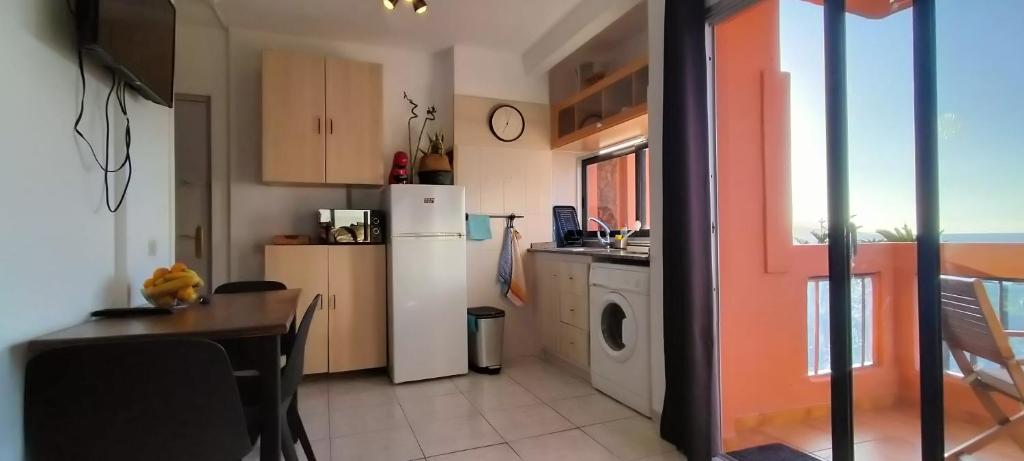 Full appt with seaview & swimming pool - Melchor Luz - 5