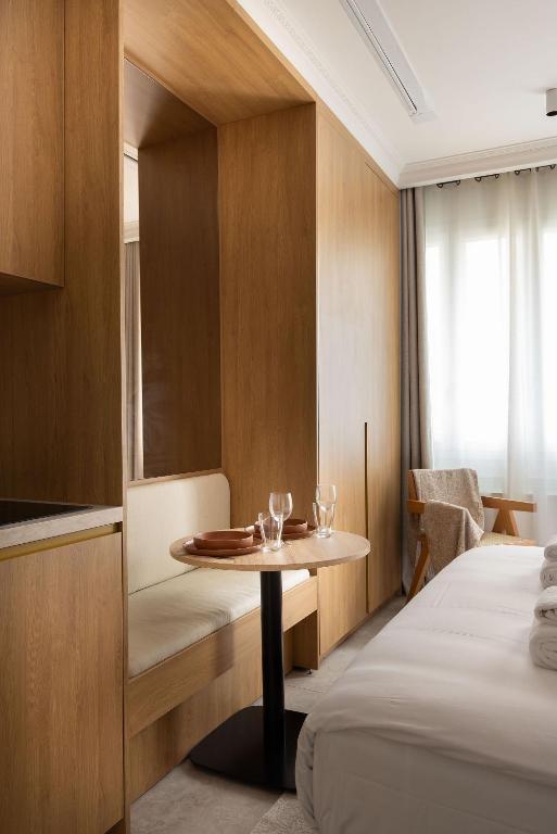 Love room avec Jacuzzi & Cinema-Gare Mont Parnasse - 4