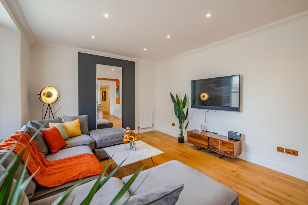 Free Parking I Beautiful Pad I Next To Brighton Beach I 2 Bedroom Flat, Brighton & Hove