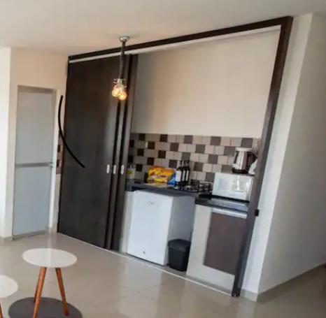 Relajate en Moderno y Elegante Apartamento Familiar con amplio balcón, en Zona Residencial Avenida Beni - 4