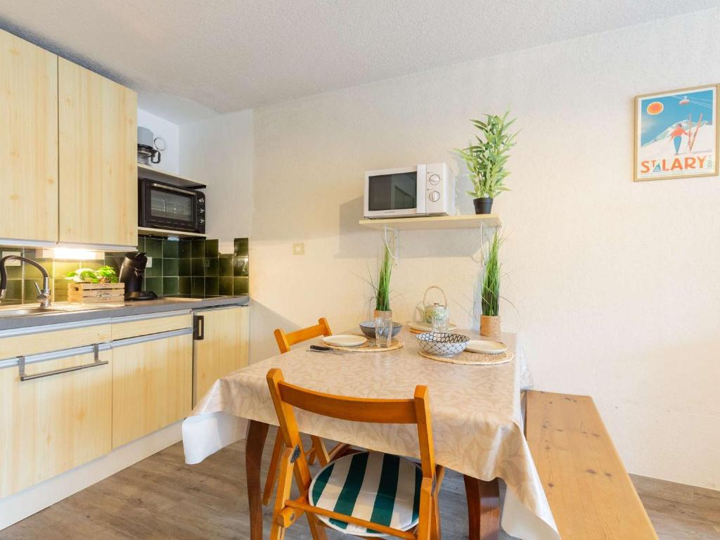 Studio confortable à Saint Lary pour 4 personnes, proche télécabine - FR-1-296-506 - 3