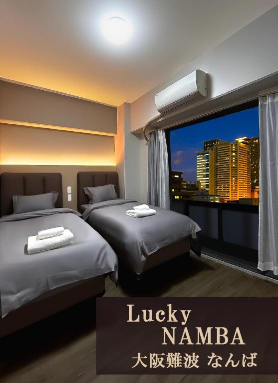 Lucky NAMBA 大阪難波 なんば, Ósaka