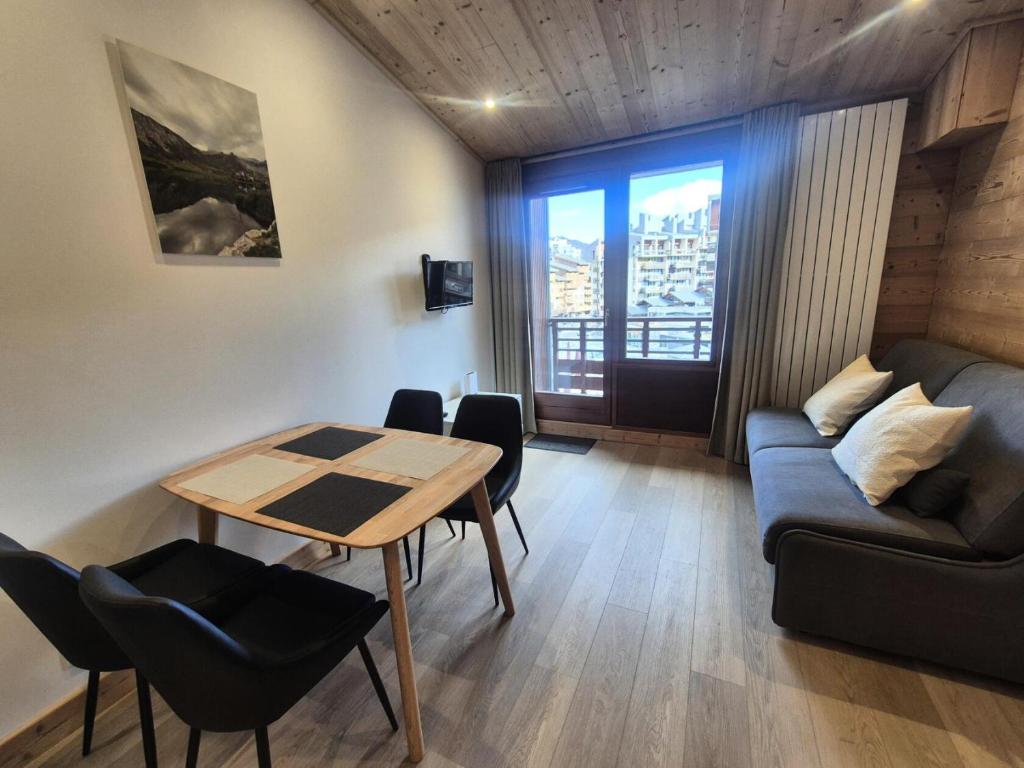 Résidence Curling B Tour - Studio rénové · Pieds des pistes · Balcon MAE-8151 - 2