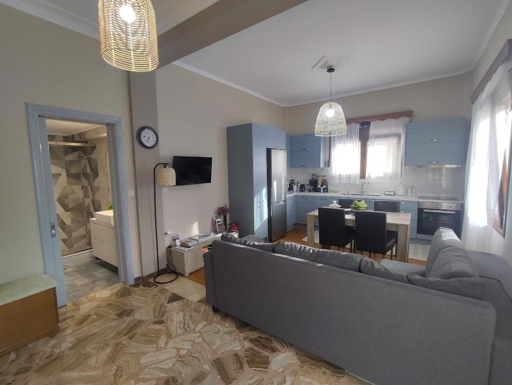 Myron & Gabby's House, Monemvasia