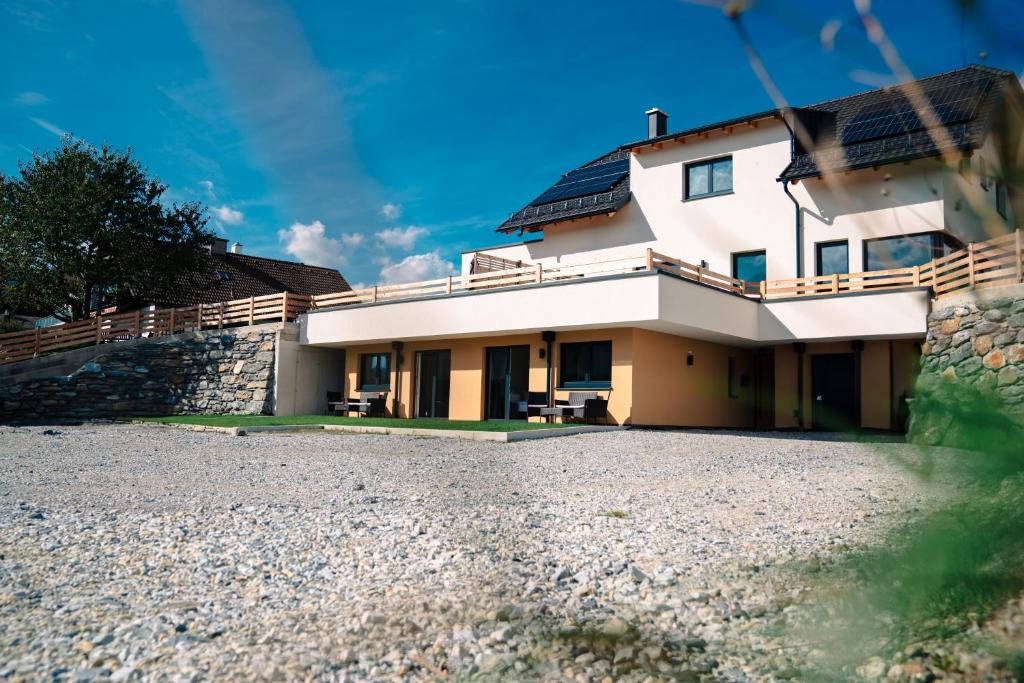 Höhenweg Appartement & Ferienwohnung - 2