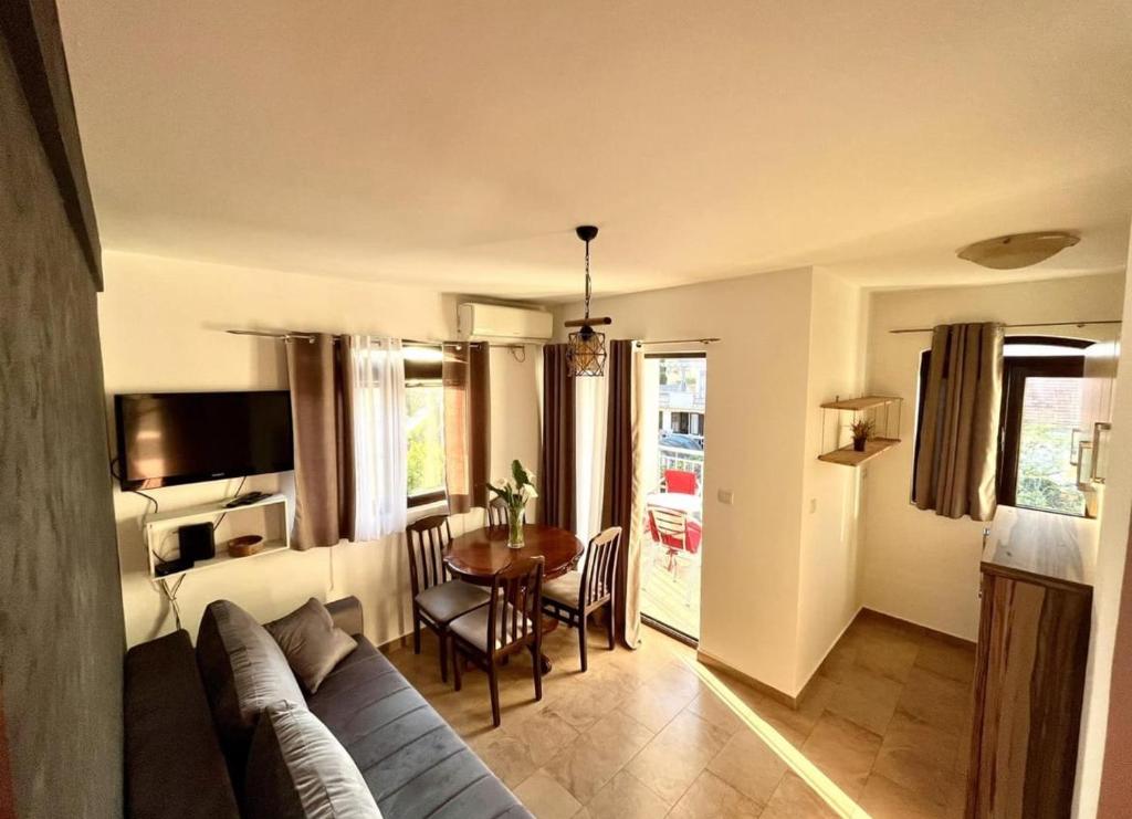 Apartments Marinić - 1