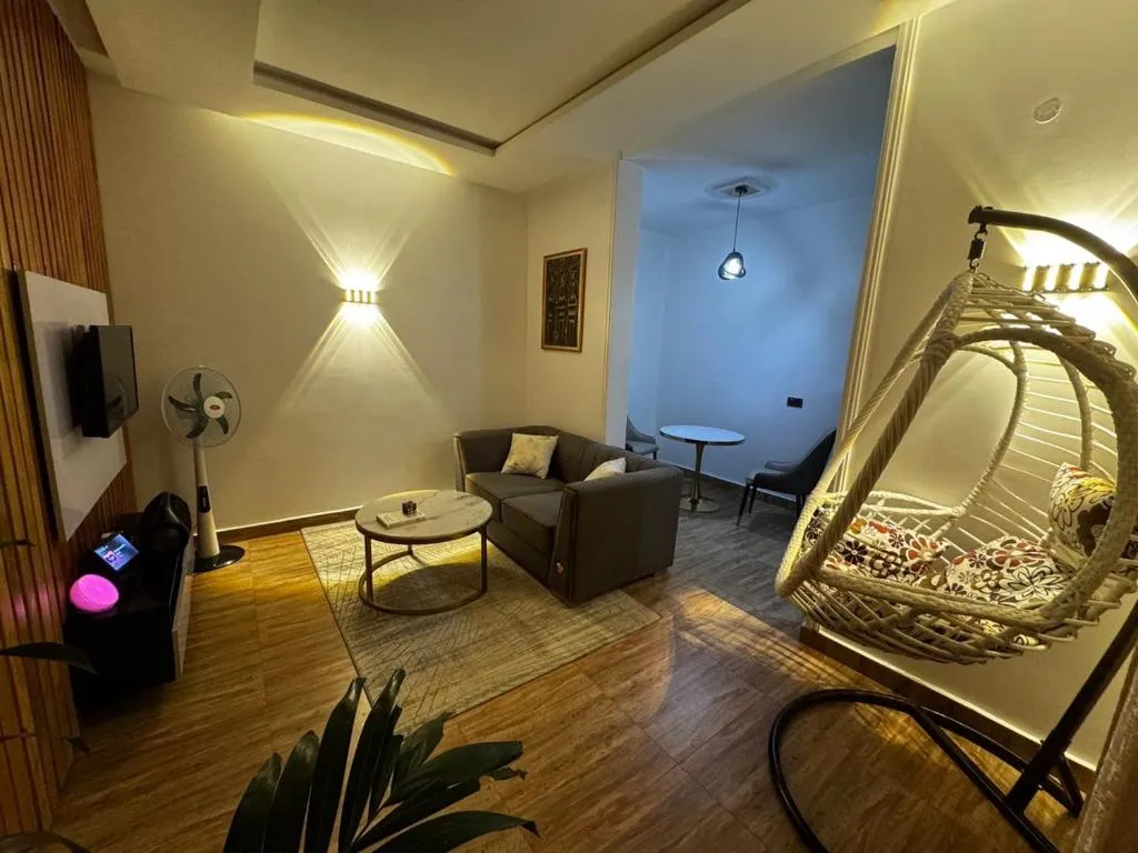 U&U place, hotel in Uyo